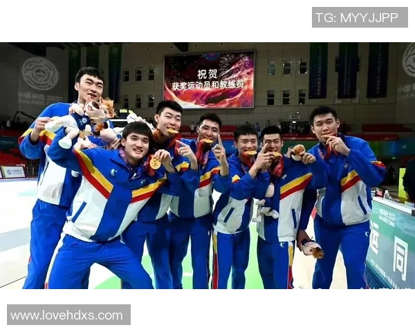 全运会男篮成年组小组赛精彩对决江苏队迎战辽宁队争夺晋级机会